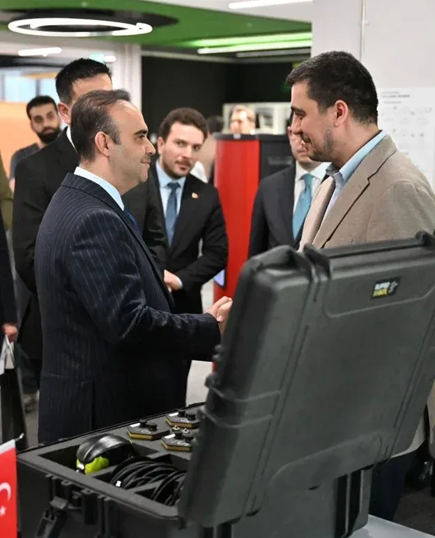 Minister of Industry and Technology Mr. Mehmet Fatih Kacır at Quark Optical